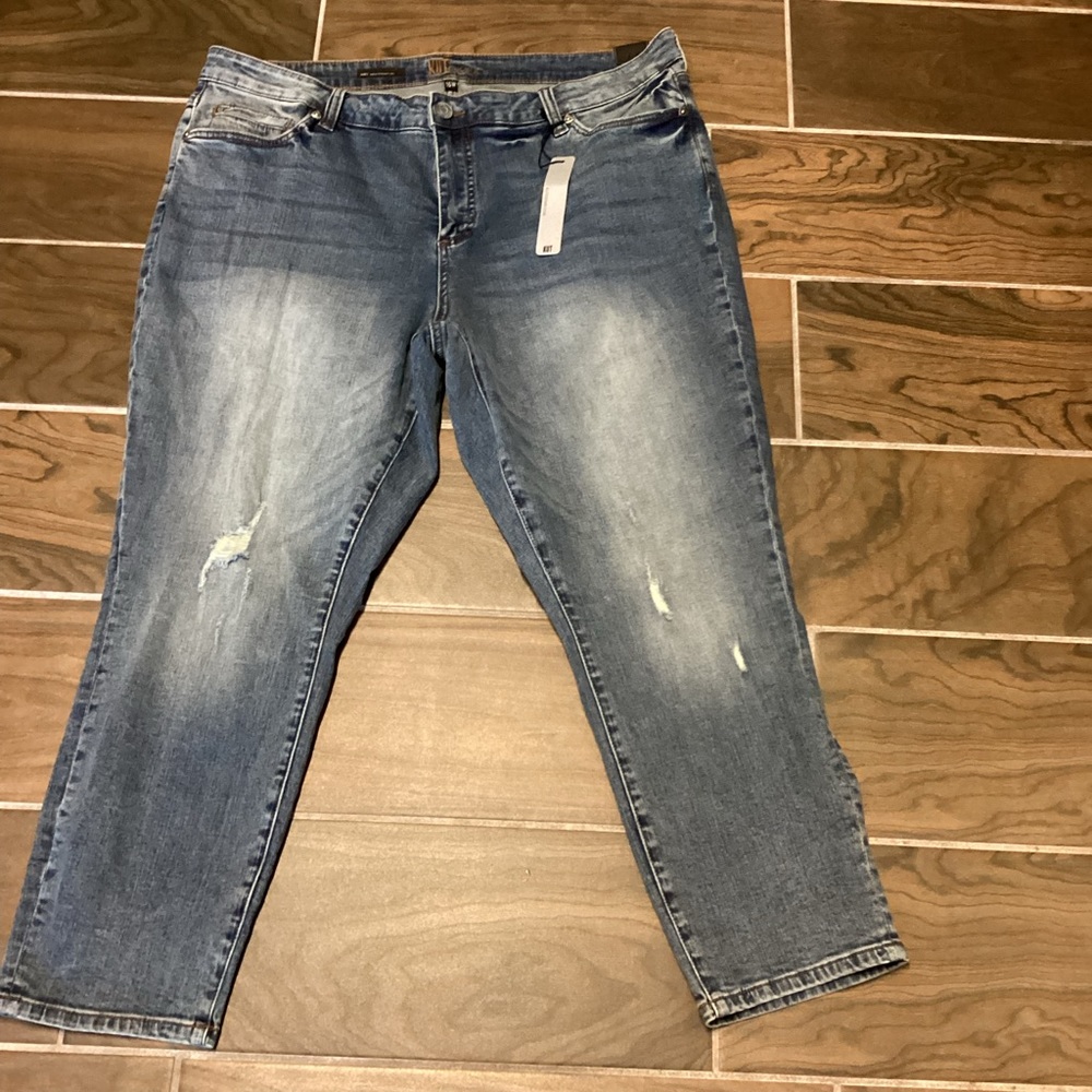 Kut from the Kloth ladies SZ16W NWT jeans distressed ankle straight “Katy”